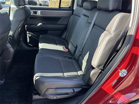 Used 2024 Hyundai Santa Fe SEL image 19