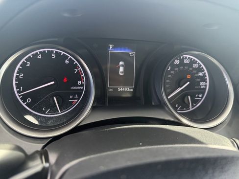 Used 2024 Toyota Camry SE image 26