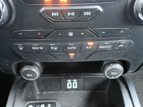 Used 2020 Ford Ranger XLT w/ FX4 Off-Road Package image 27