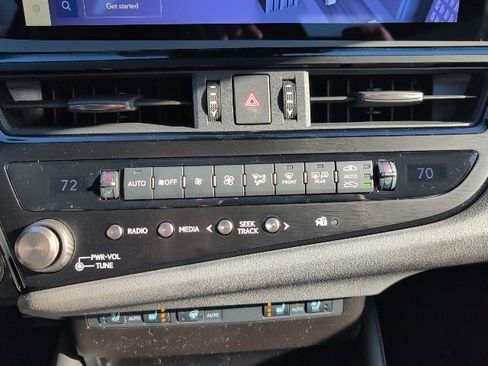 New 2025 Lexus ES 350 w/ Premium Package image 20