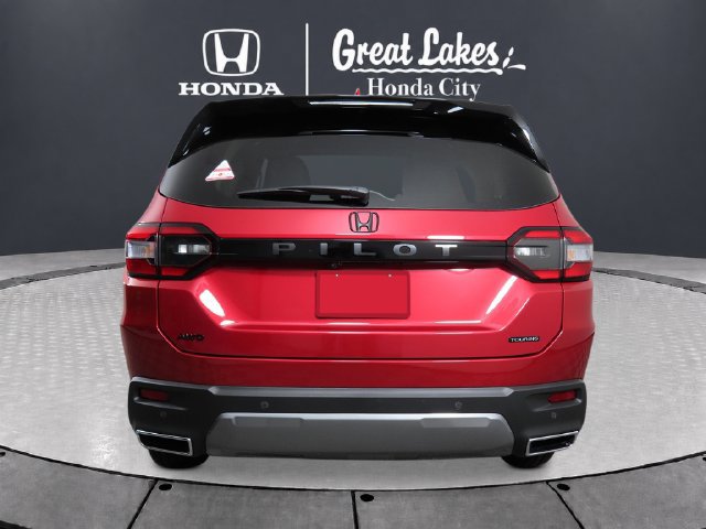 New 2026 Honda Pilot Touring image 4