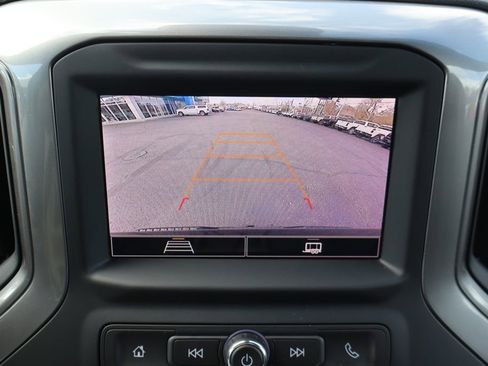 Used 2023 Chevrolet Silverado 1500 Custom image 11