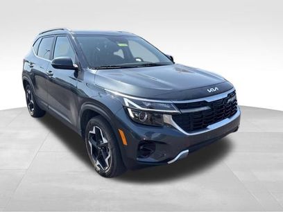 Certified 2024 Kia Seltos EX