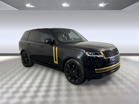 Used 2024 Land Rover Range Rover SE AWD/4WD image 7
