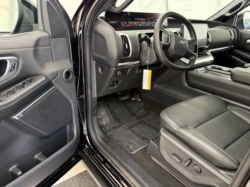 New 2027 Ford Expedition Platinum w/ Stealth Performance Package AWD/4WD image 39