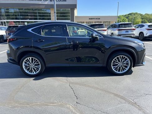 Used 2025 Lexus NX 350h AWD w/ Accessory Package (2T) image 2