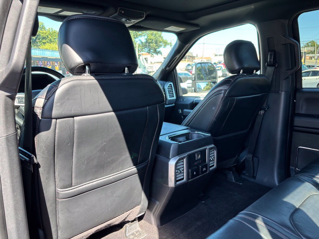 Used 2019 Ford F150 Platinum w/ Equipment Group 701A Luxury AWD/4WD image 21