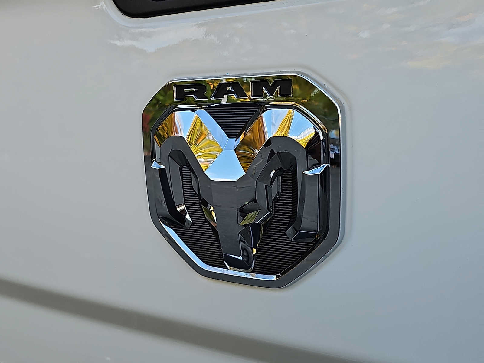 Used 2024 RAM 2500 Big Horn AWD/4WD image 28