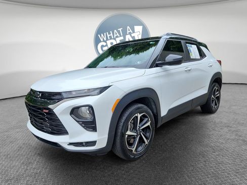 Used 2021 Chevrolet TrailBlazer RS w/ Convenience Package AWD/4WD image 9