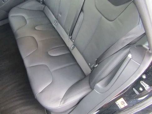 Used 2015 Tesla Model S 85D image 44