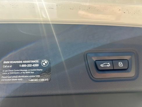 Certified 2025 BMW i4 eDrive40 RWD image 8