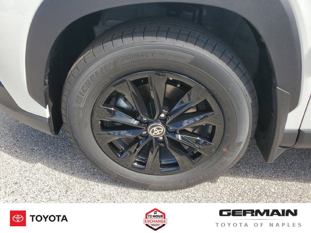 New 2026 Toyota Corolla Cross LE FWD image 11
