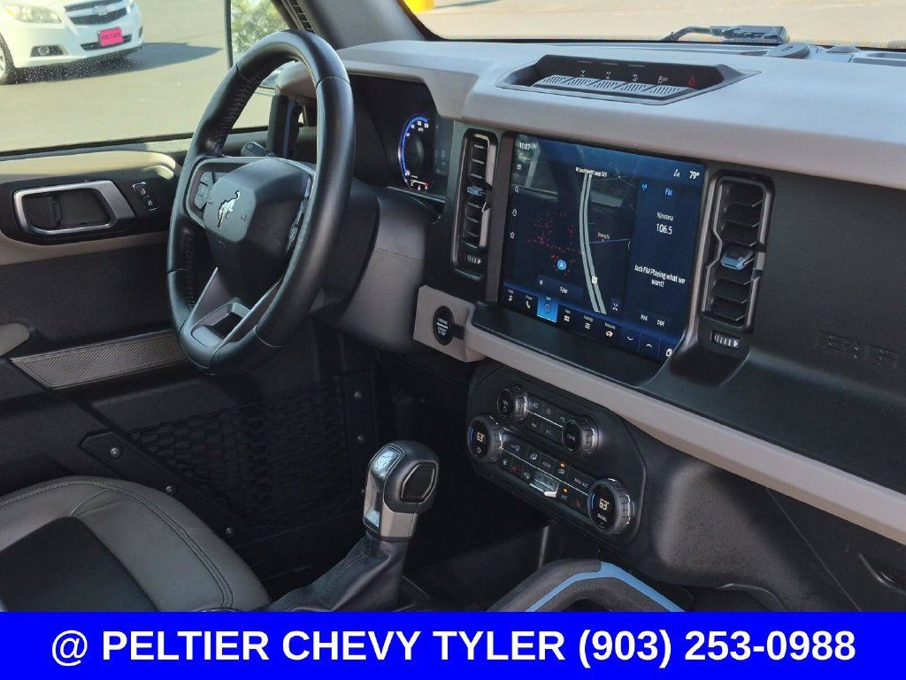 Used 2023 Ford Bronco Wildtrak AWD/4WD image 12