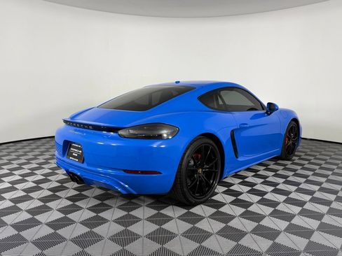 Certified 2024 Porsche 718 Cayman S RWD image 9