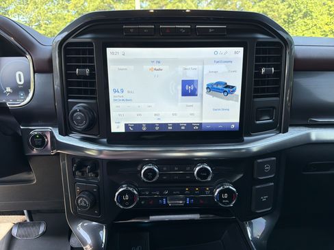 Used 2021 Ford F150 Lariat w/ Equipment Group 502A High AWD/4WD image 31