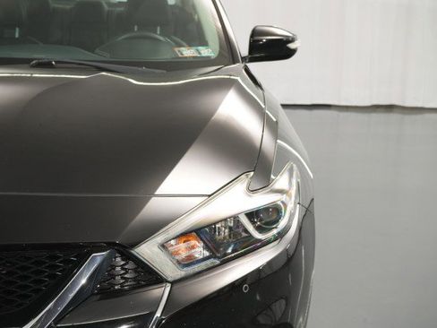Used 2018 Nissan Maxima 3.5 SL image 10