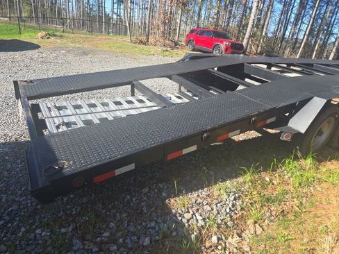 Used 2021 Ford F250 XLT image 22