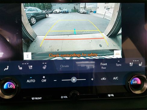 Used 2023 Lexus RX 350 Premium image 25