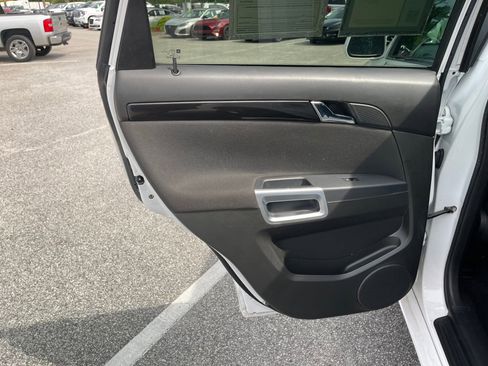 Used 2014 Chevrolet Captiva Sport LT image 20