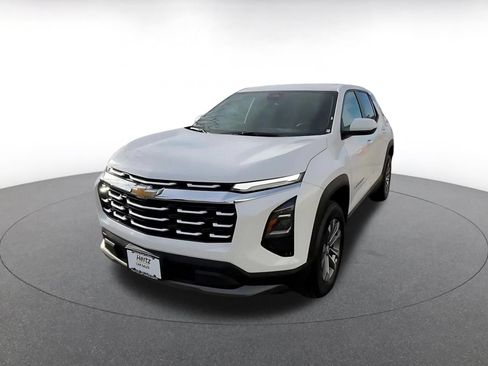 Used 2025 Chevrolet Equinox LT AWD/4WD image 7