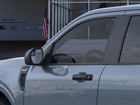 New 2026 Ford Maverick XLT image 21