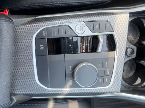 Certified 2023 BMW 330i xDrive Sedan w/ M Sport Package AWD/4WD image 21