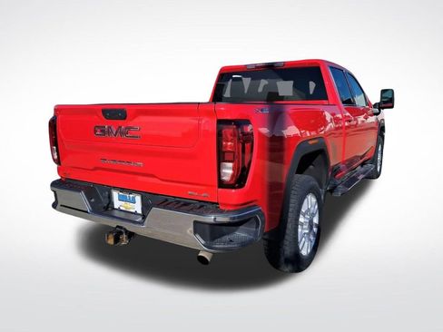 Used 2023 GMC Sierra 2500 SLE w/ SLE Value Package; image 5