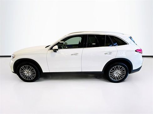 Certified 2026 Mercedes-Benz GLC 300 4MATIC image 8