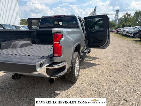 Used 2025 Chevrolet Silverado 2500 LTZ w/ LTZ Plus Package AWD/4WD image 36