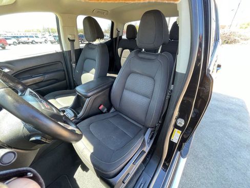 Used 2019 GMC Canyon SLE w/ Elevation Edition image 9