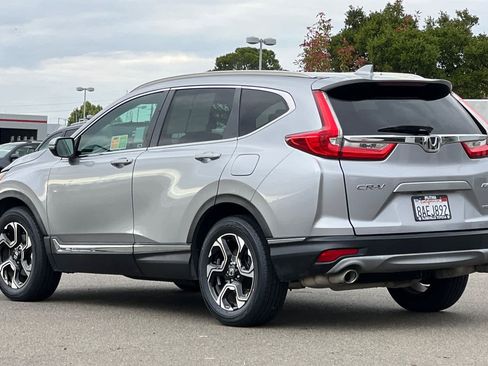 Used 2017 Honda CR-V Touring image 7