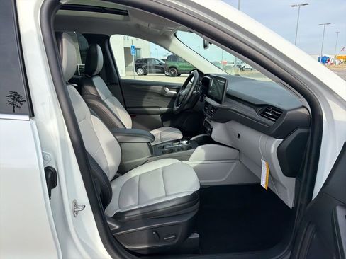 New 2026 Ford Escape Platinum w/ Equipment Group 601A image 20