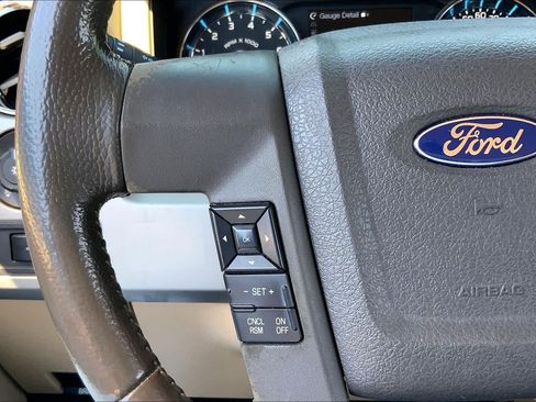 Used 2011 Ford F150 Lariat AWD/4WD image 23