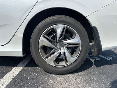 Used 2020 Honda Civic LX image 5