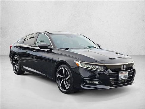 Used 2020 Honda Accord Sport image 3