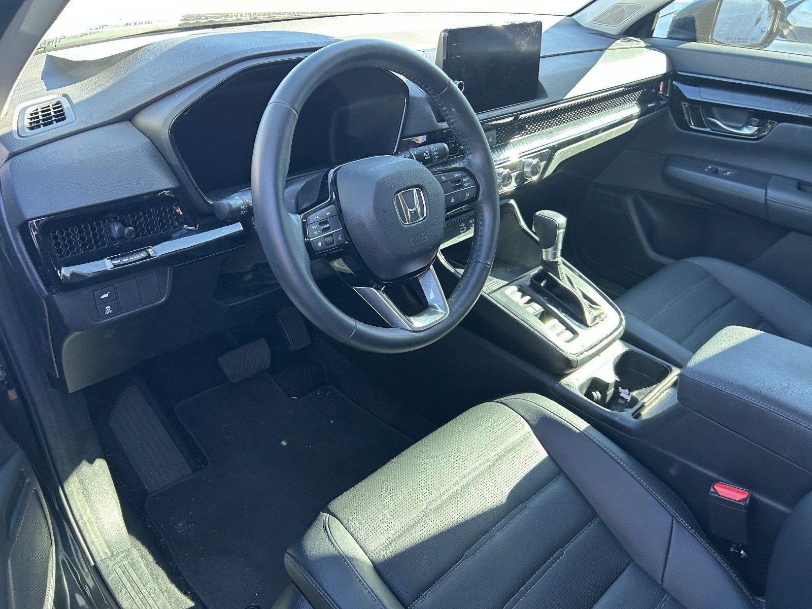 Used 2024 Honda CR-V EX-L image 11