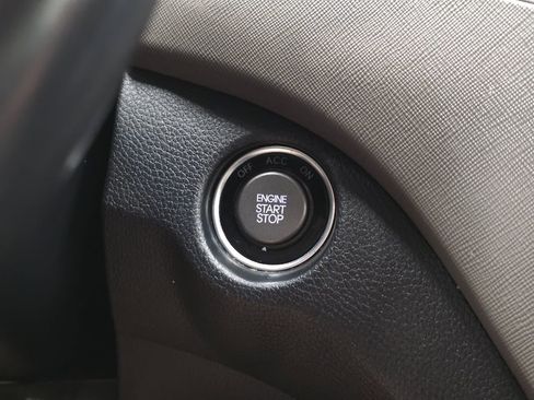 Used 2015 Hyundai Santa Fe Sport 2.0T image 36