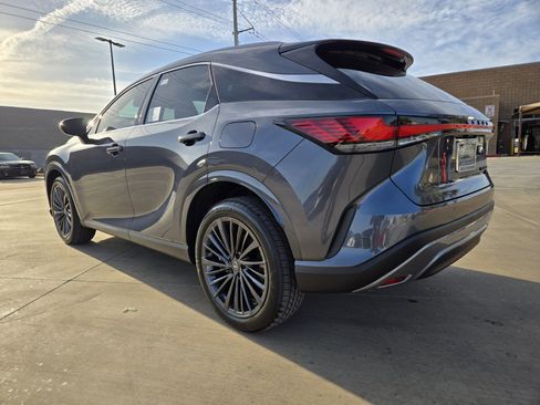 New 2026 Lexus RX 450h AWD image 4