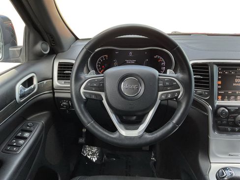 Used 2015 Jeep Grand Cherokee High Altitude image 12