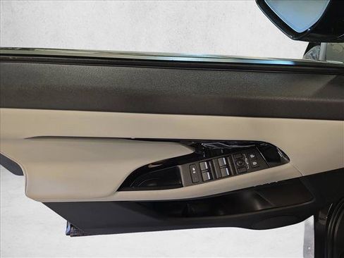 Certified 2026 Land Rover Range Rover Evoque S AWD/4WD image 30