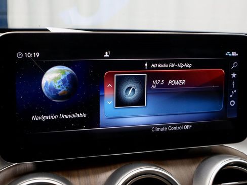 Used 2021 Mercedes-Benz C 300 4MATIC Sedan image 3