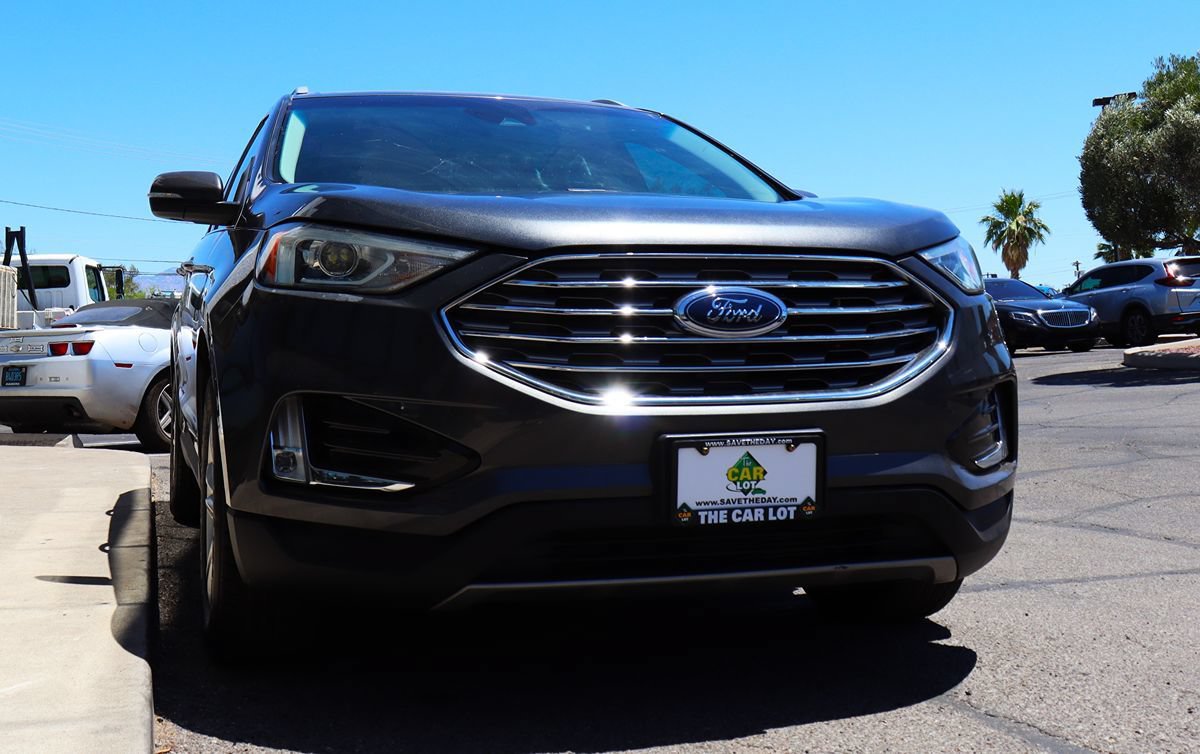 Used 2020 Ford Edge SEL FWD image 18