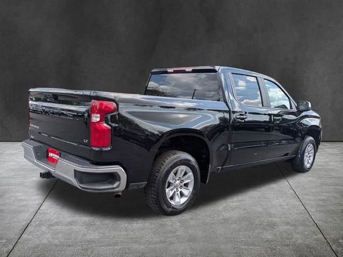 Used 2025 Chevrolet Silverado 1500 LT image 4