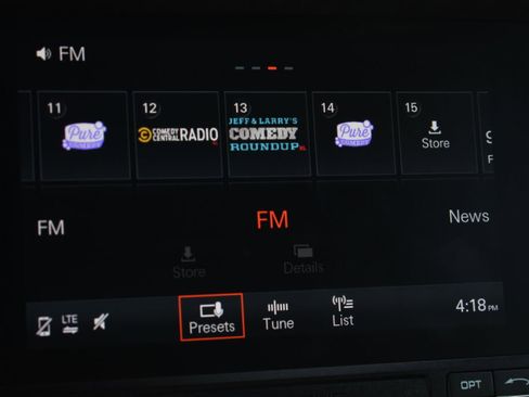 Used 2018 Porsche Macan Sport Edition image 25