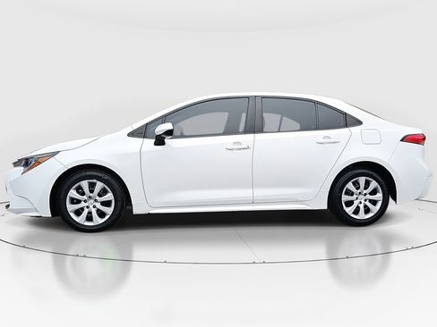 Certified 2024 Toyota Corolla LE image 8