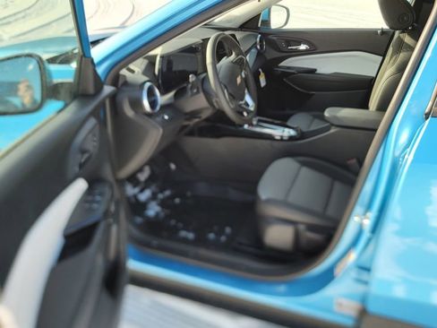 New 2026 Chevrolet Trax LT w/ Driver Confidence Package image 18