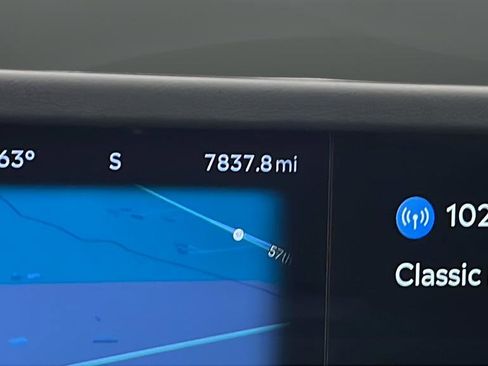 Used 2025 Lincoln Nautilus Premier w/ Equipment Group 102A AWD/4WD image 10