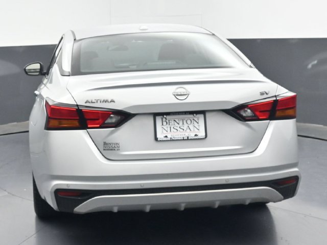 Used 2024 Nissan Altima 2.5 SV FWD image 40