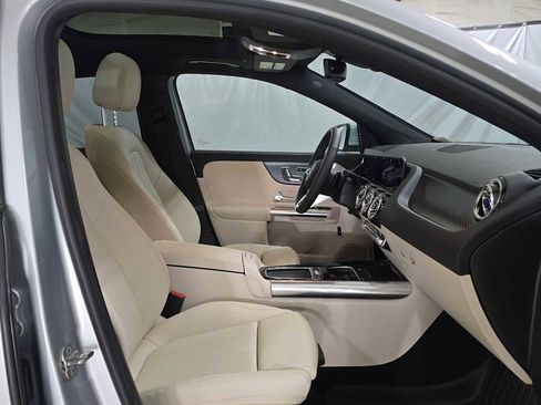 Certified 2026 Mercedes-Benz GLA 250 4MATIC image 10