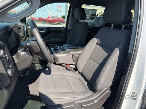 Used 2020 Chevrolet Silverado 1500 Custom w/ Custom Value Package image 30